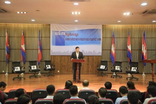 ឯកឧត្តមសាយ សំអាល់៖ ក្នុងរយៈពេល៣០ឆ្នាំ ពលរដ្ឋកម្ពុជាបានធ្វើទំនើបកម្មជាពលរដ្ឋពិភពលោក