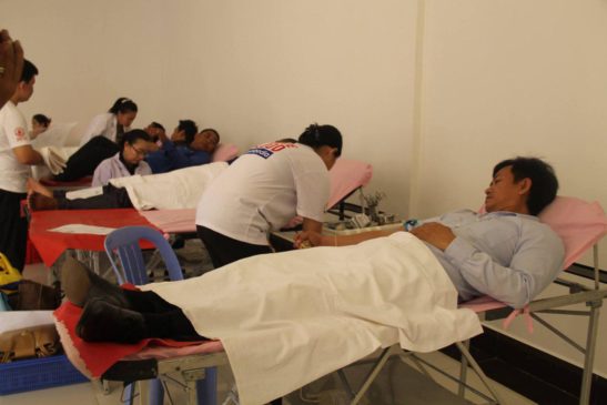 ក្រសួងបរិស្ថាន ជំរុញឱ្យមន្រ្តីរាជការស្ម័គ្រចិត្តបរិច្ឆាកឈាម