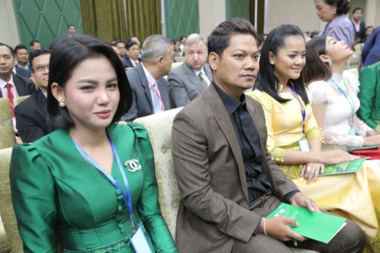 សម្តេចតេជោនាយករដ្ឋមន្រ្តីៈ ក្រសួងបរិស្ថាន និងភាគីពាក់ព័ន្ឋ សហការអភិរក្សធនធានធម្មជាតិ ធ្វើឲ្យសង្គមមានសុខដុមរមនា