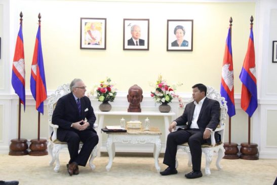 ឯកឧត្តមរដ្ឋមន្ត្រីបរិស្ថាន ស្វាគមន៍ចំពោះការវិនិយោគលើថាមពលកកើតឡើងវិញ