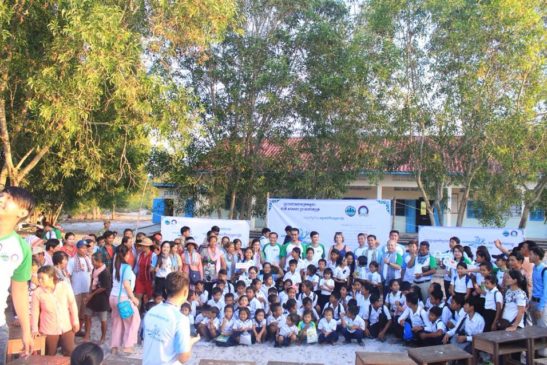 យុវជនក្រសួងបរិស្ថានរៀបចំទស្សនកិច្ចសិក្សានៅក្នុងតំបន់ការពារធម្មជាតិកោះរ៉ុង