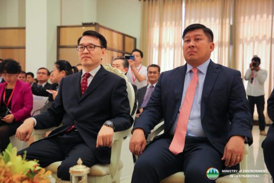 អនុស្សារណៈយោគយល់គ្នាចំនួន០៣ បានចុះហត្ថលេខាក្នុងទស្សនកិច្ច អនុរដ្ឋមន្ត្រីនៃក្រសួងអេកូឡូស៊ី និងបរិស្ថានចិននៅកម្ពុជា