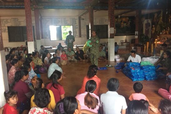 មន្ទីរបរិស្ថានខេត្តខេត្តកំពត បានសហការជាមួយមជ្ឈមណ្ឌលកំចាត់ជំងឺគ្រុនចាញ់ បានរៀបចំបណ្តុះបណ្តាលស្តីពីការការពារជំងឺគ្រុនចាញ់ និងចែកមុងជ្រលក់ថ្នាំ