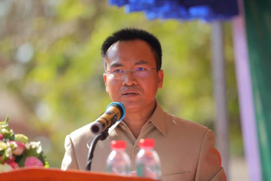 សាលារៀននៅក្នុងរាជធានីភ្នំពេញ ទទួលបានសម្ភារៈប្រើប្រាសធន់នឹងអាកាសធាតុ ពីគម្រោងក្រសួងបរិស្ថាន