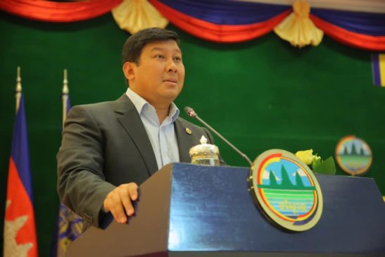 ឯកឧត្តម សាយ សំអាល់ បង្ហាញការគ្រប់គ្រងវិស័យបរិស្ថានជូន កម្មសិក្សាការី និងសិស្សមន្ត្រី នៃសាលាភូមិន្ទរដ្ឋបាល