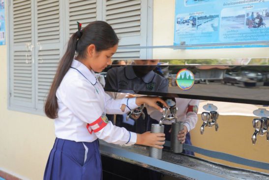 មូលនិធិបរិស្ថាននិងសង្គម រួមចំណែកលើកកម្ពស់សុខភាពនិងគុណភាពសិក្សានៅតាមសាលារៀន