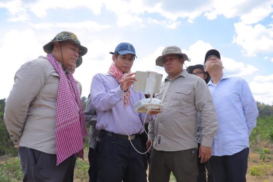 ឯកឧត្តមរដ្ឋមន្ត្រីក្រសួងបរិស្ថានចុះពិនិត្យការងារគ្រប់គ្រងនិងអភិរក្សតំបន់ដែនជម្រកសត្វព្រៃកែវសីម៉ា ក្នុងខេត្តមណ្ឌលគិរី