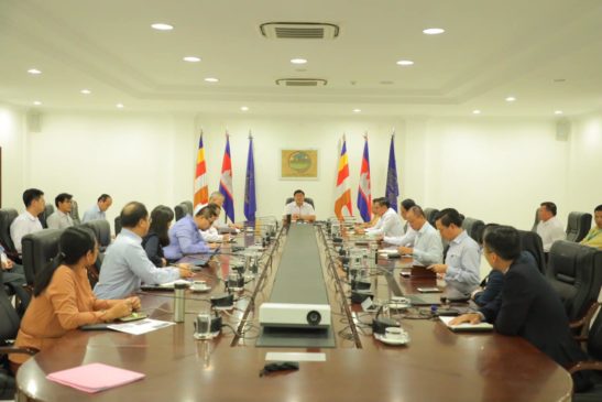 ឯកឧត្តម សាយ សំអាល់ ដឹកនាំកិច្ចប្រជុំពង្រឹងផែនការគ្រប់គ្រងបរិស្ថាន ដើម្បីការអភិវឌ្ឍដោយចីរភាព