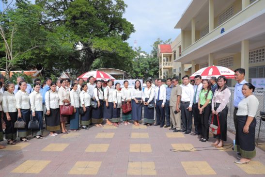 ក្រសួងបរិស្ថានបន្តផ្តល់ធុងសំរាមជូនសាលារៀនក្នុងរាជធានីភ្នំពេញដើម្បីពង្រឹងចំណេះដឹងលើការគ្រប់គ្រងសំរាមនៅតាមសាសាលរៀន