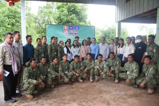 លោកជំទាវ ឌិត និតា ជួបសំណេះសំណាល និងផ្សព្វផ្សាយវិធីបង្ការ ការពារ ទប់ស្កាត់ លុបបំបាត់ជំងឺគ្រុនចាញ់ និងជំងឺគ្រុនឈាមដល់មន្រ្តីឧទ្យានុរក្ស និងសហគមន៍តំបន់ការពារធម្មជាតិនៅខេត្តកំពត