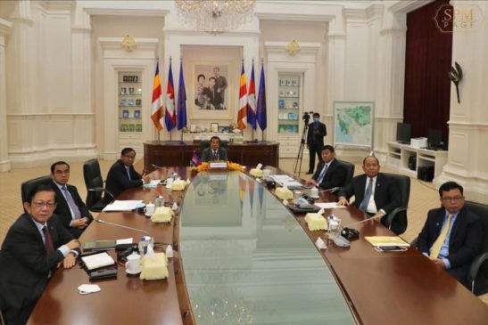 សម្ដេចអគ្គមហាសេនាបតីតេជោ ហ៊ុន សែន នាយករដ្ឋមន្ត្រីនៃព្រះរាជាណាចក្រកម្ពុជា អញ្ជើញថ្លែងសុន្ទរកថាក្នុងកិច្ចប្រជុំ ” វេទិកាភាពងាយរងគ្រោះនៃអាកាសធាតុ “