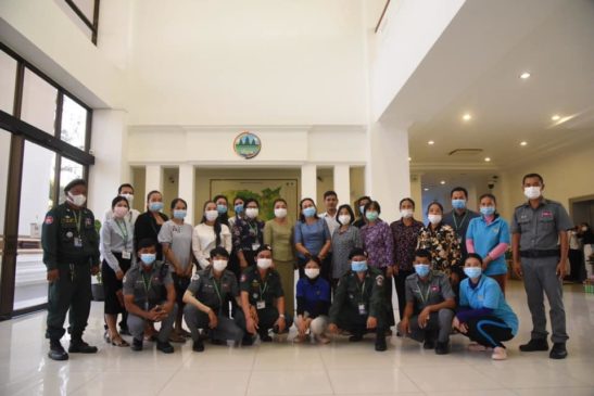 លោកជំទាវ ម៉ុម ថានី អញ្ជើញជួបសំណេះសំណាលជាមួយមន្ត្រីចូលនិវត្តន៍ ប៉ូលិស សន្តិសុខ និងអ្នកអនាម័យ នៃក្រសួងបរិស្ថាន