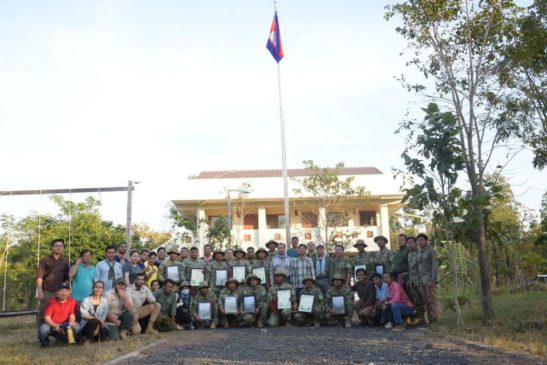 មន្ត្រីឧទ្យានុរក្សឆ្នើម ០៦រូបនៃដែនជម្រកសត្វព្រៃស្រែពកនិងដែនជម្រកសត្វព្រៃភ្នំព្រេច ទទួលបានប័ណ្ណសរសើរមេត្រីភាពពីក្រសួងបរិស្ថាន