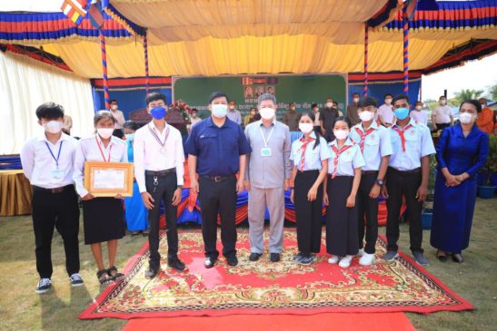 ឯកឧត្តម សាយ សំអាល់៖ អប់រំជាឈ្នាន់យុទ្ធសាស្រ្តក្នុងការកសាងធនធានមនុស្សនិងរំលេចនូវទេពកោសល្យ ដែលអាចចូលរួមកសាងសេដ្ឋកិច្ចខេត្តព្រះសីហនុ