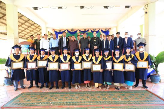 ឯកឧត្តម សាយ សំអាល់ អញ្ជើញប្រគល់សញ្ញាបត្រដល់និស្សិតវិទ្យាស្ថានសន្តប៉ូល