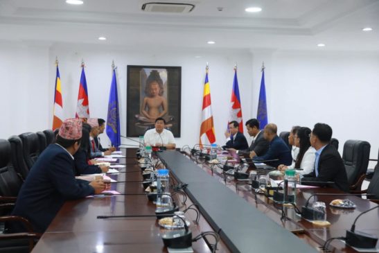 ជំនួបទទួល គណៈប្រតិភូប្រទេសនេប៉ាល់លើការសិក្សាស្វែងយល់អំពីកម្មវិធីរេដបូក REDD+( ឥណទានកាបូន) នៅកម្ពុជា