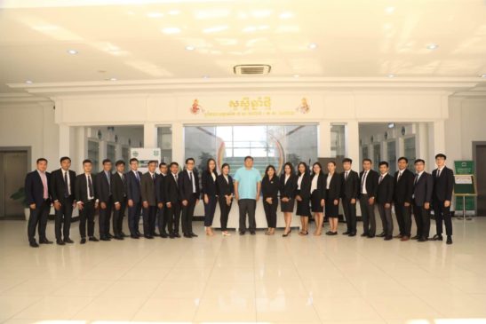 រៀនសូត្រពីគេ ដេីម្បីពង្រឹងសមត្ថភាពខ្លួនឯង និងអភិវឌ្ឍន៍សង្គមជាតិ