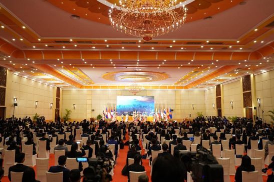 សម្ដេចតេជោ ហ៊ុន សែន ជំរុញឲ្យអាស៊ាន ពិចារណាលើគំនិតផ្តួចផ្តើមបង្កើតក្របខ័ណ្ឌកិច្ចព្រមព្រៀងបៃតង អាស៊ាន (ASEAN Green Deal)