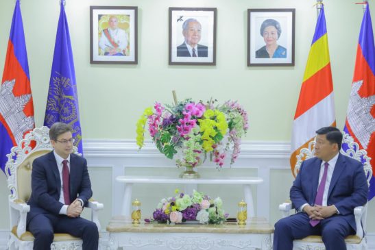 ឯកឧត្តម សាយ សំអាល់ រដ្ឋមន្ត្រីក្រសួងបរិស្ថាន បានទទួលជួបសម្តែងការគួរសមជាមួយឯកឧត្តម Justin Kevin Whyatt ឯកអគ្គរដ្ឋទូតថ្មី នៃប្រទេសអូស្រ្តាលី