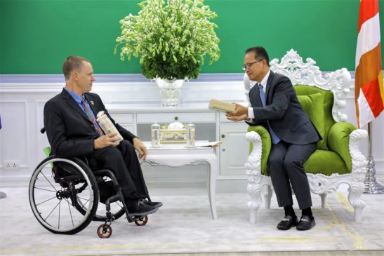 ឯកឧត្តមរដ្ឋមន្រ្តី អនុញ្ញាតឱ្យអង្គការសមាគមអភិរក្សសត្វព្រៃ WCS ចូលជួបសម្តែងការគួរសម