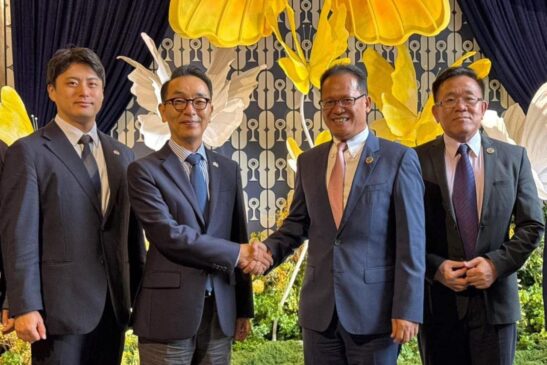 ថ្ងៃទី១៤ ខែកក្កដា ឆ្នាំ២០២៥ ឯកឧត្តមបណ្ឌិត អ៊ាង សុផល្លែត រដ្ឋមន្ត្រីក្រសួងបរិស្ថាន ជួបពិសារអាហារថ្ងៃត្រង់ និងពិភាក្សាការងារជាមួយ ឯកឧត្តមឯកអគ្គរដ្ឋទូតសាធារណរដ្ឋកូរ៉េប្រចាំកម្ពុជា។